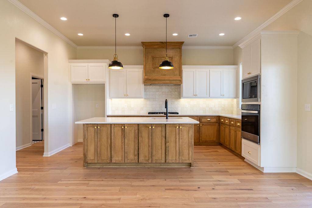 4334 White Ash Drive