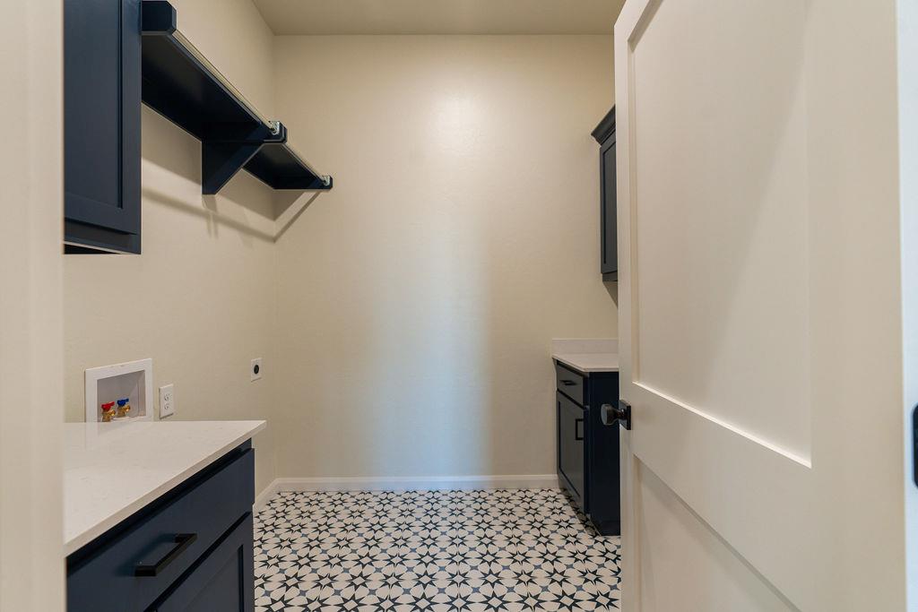 4334 White Ash Drive