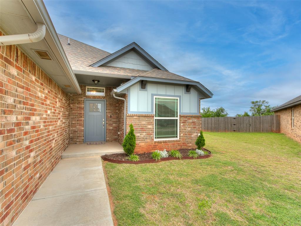 13808 Village Cove