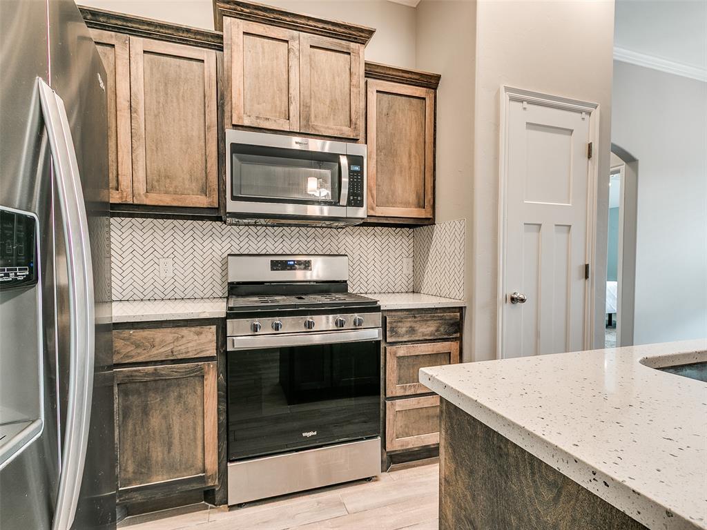 13808 Village Cove