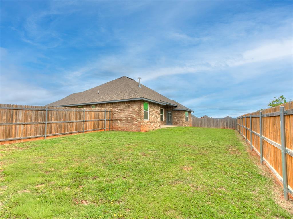 13808 Village Cove