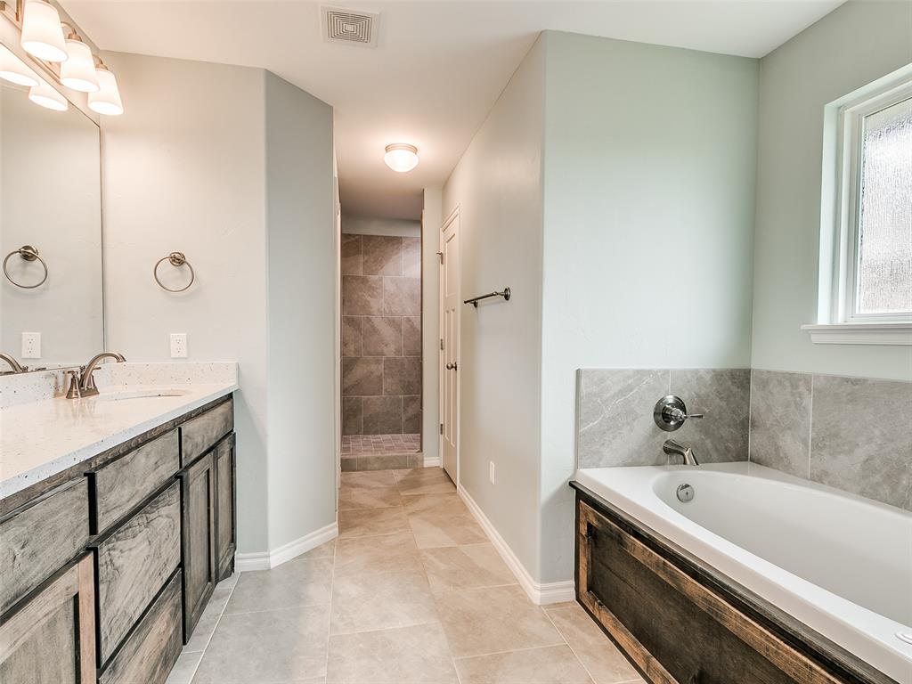 13808 Village Cove