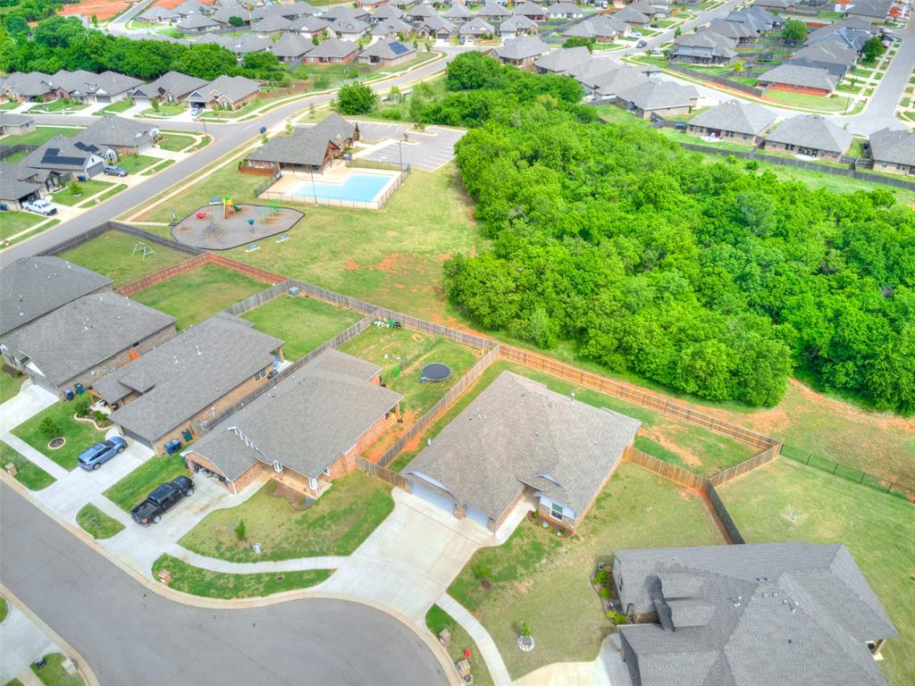 13808 Village Cove