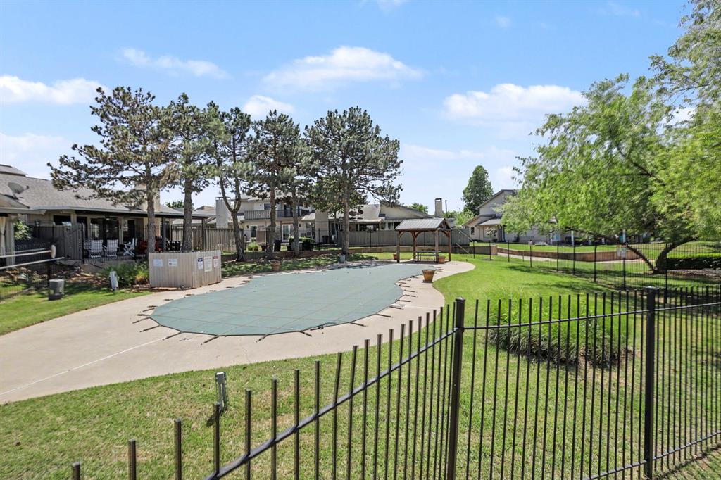 9828 Hefner Village Place