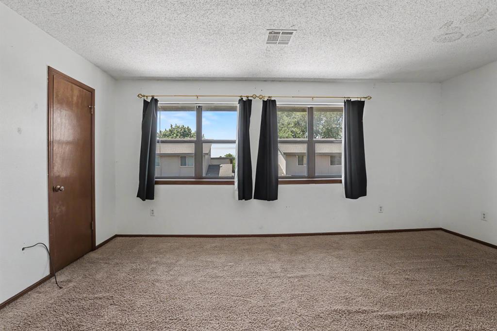 9828 Hefner Village Place