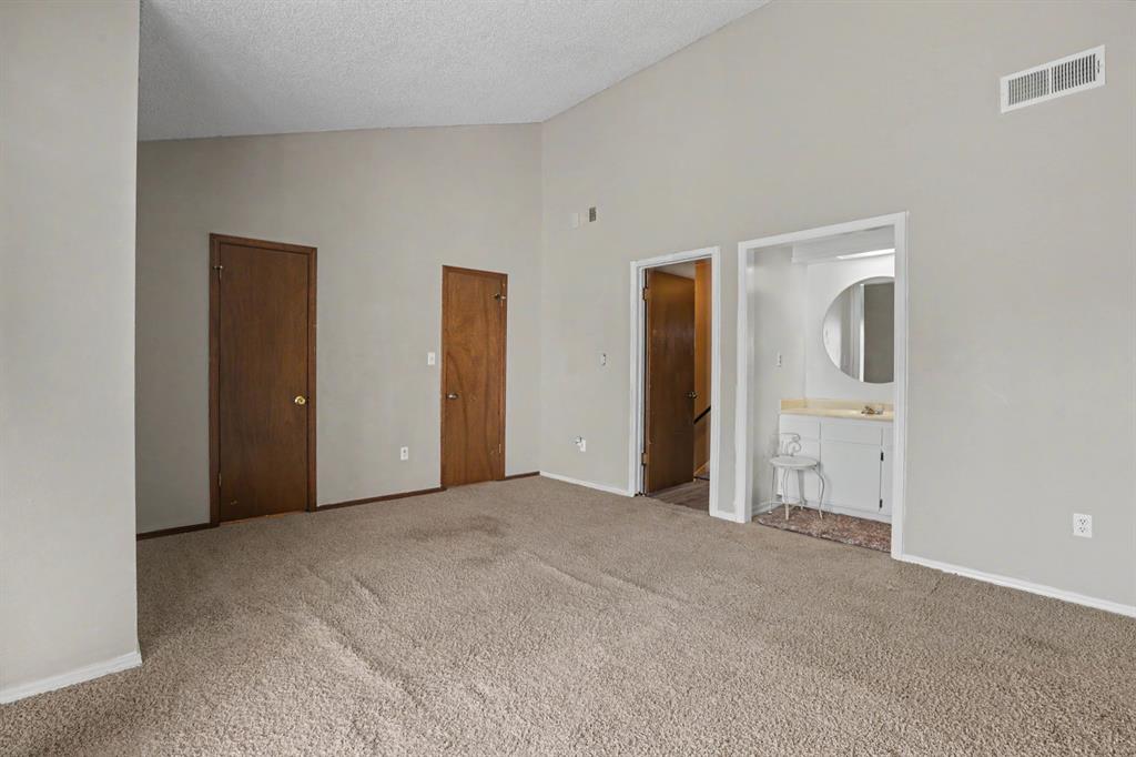 9828 Hefner Village Place
