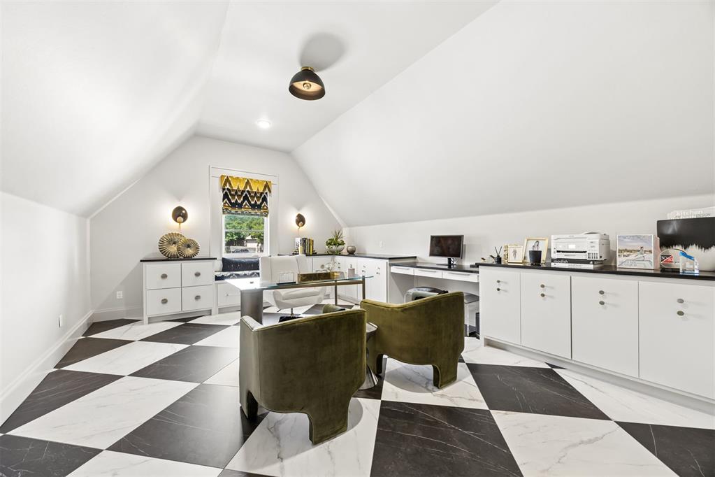 5008 Shades Bridge Road