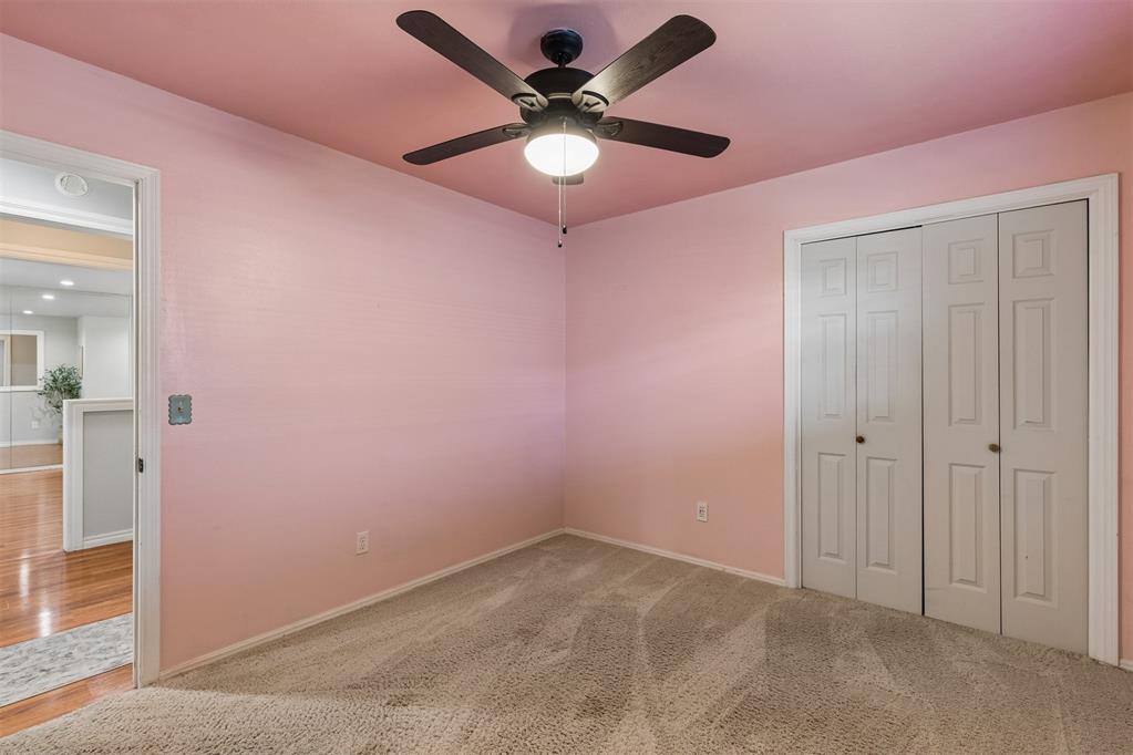 5005 NW 62nd Terrace