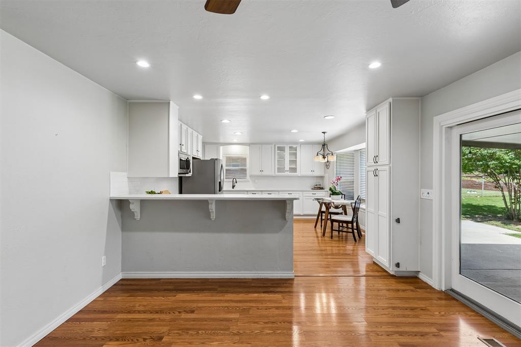 5005 NW 62nd Terrace