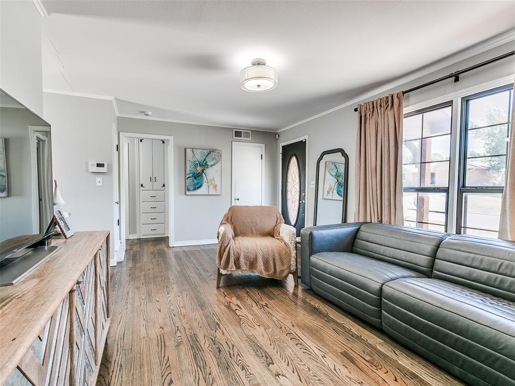2821 NW 67th Street