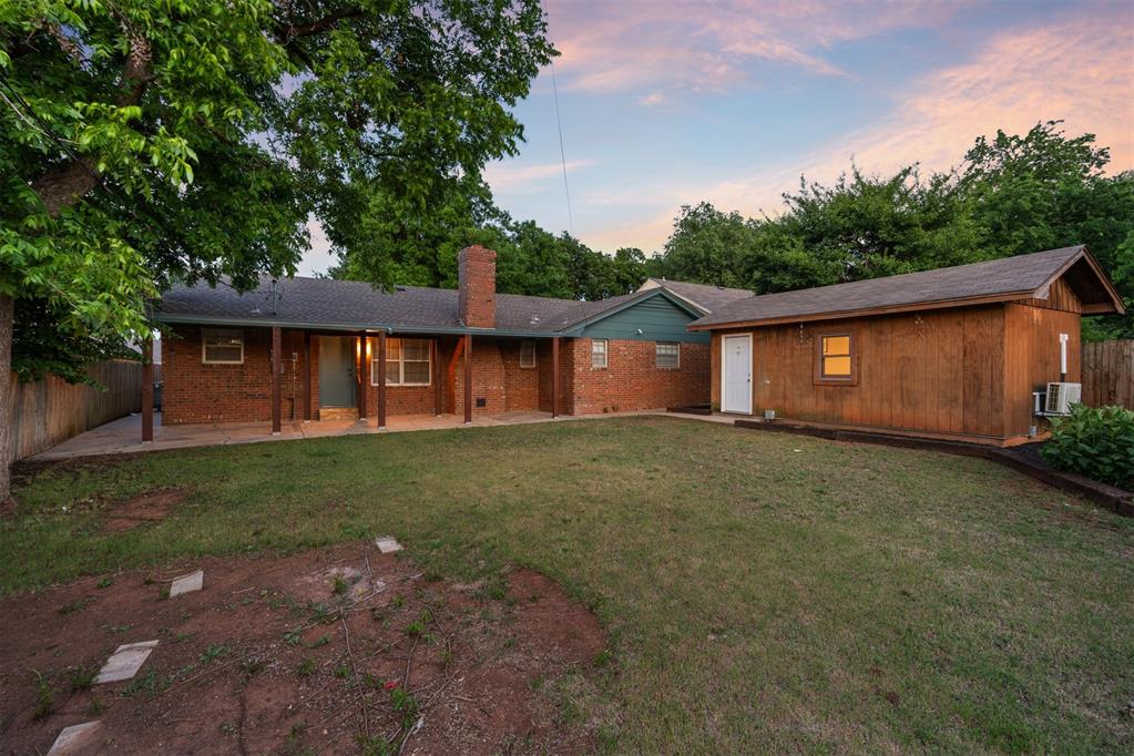 6409 N Ann Arbor Terrace