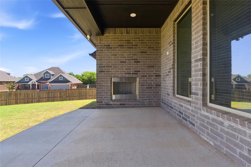 10101 NW 139th Circle
