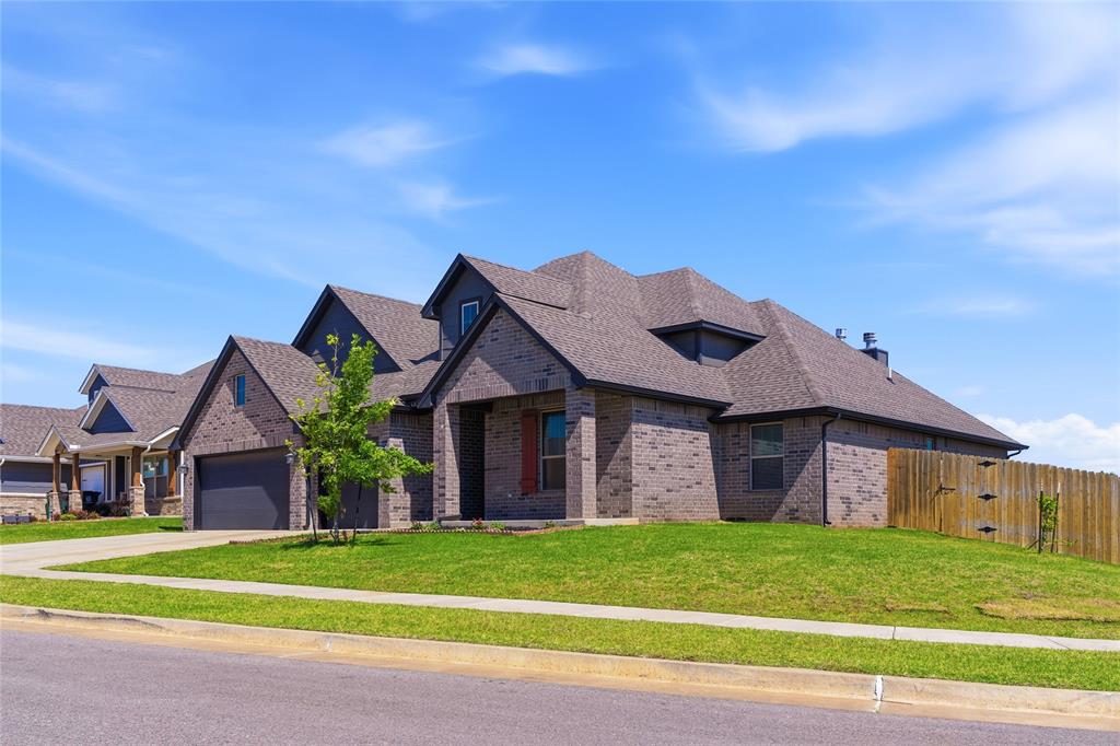 10101 NW 139th Circle