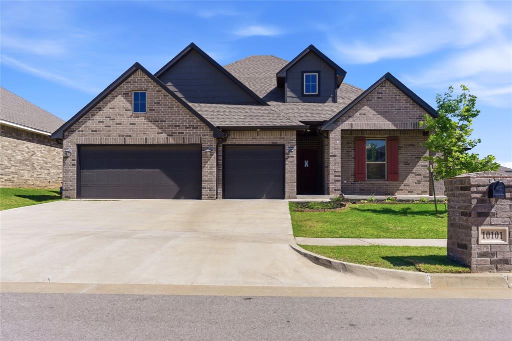 10101 NW 139th Circle