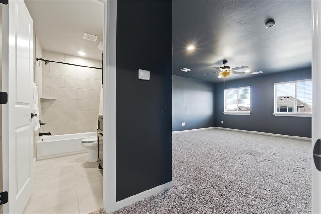 10101 NW 139th Circle