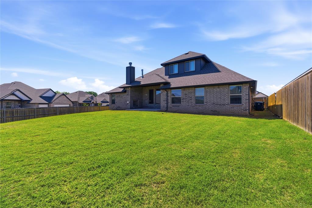 10101 NW 139th Circle