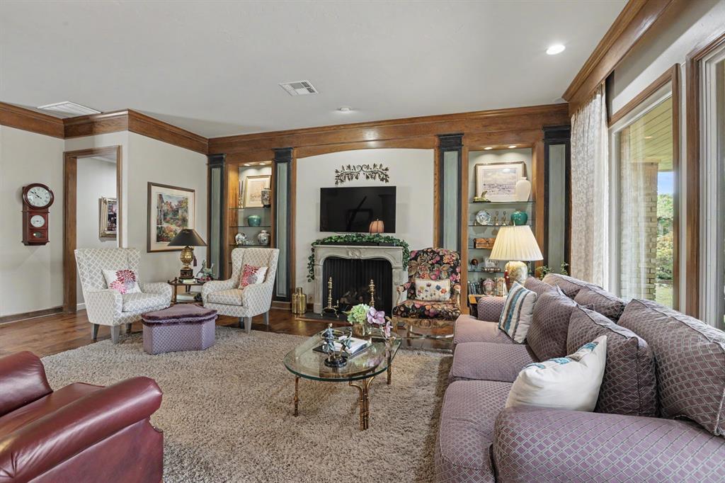 12905 Deerfield Court
