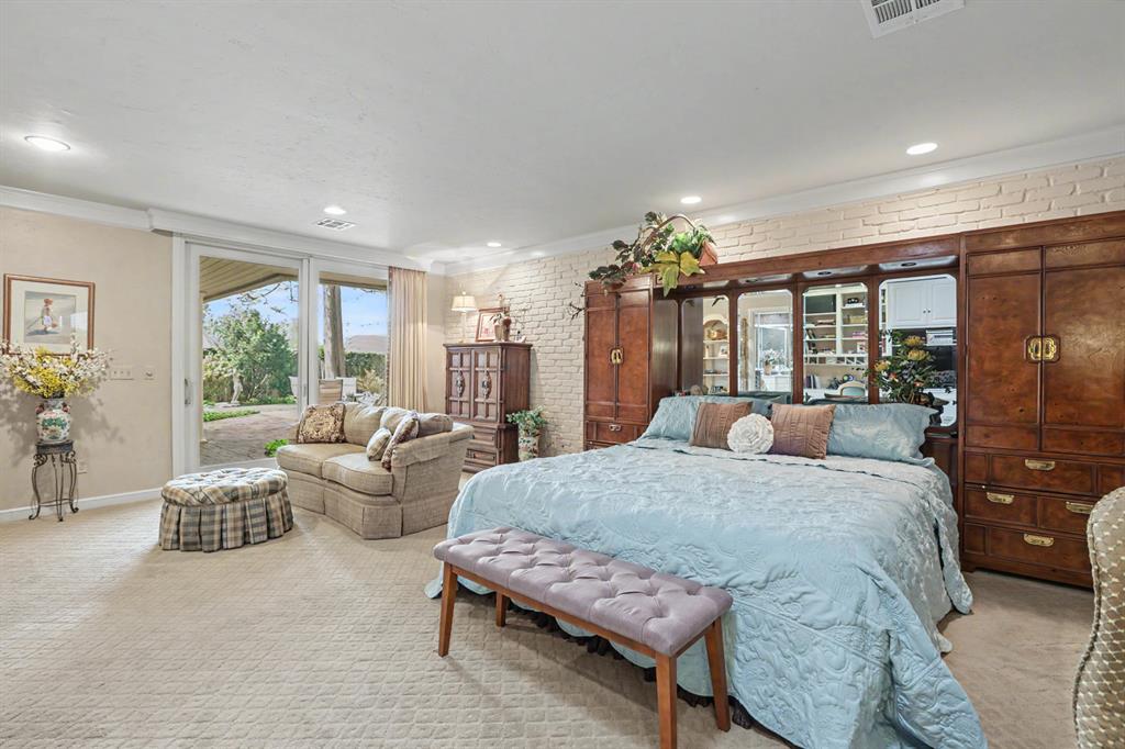 12905 Deerfield Court