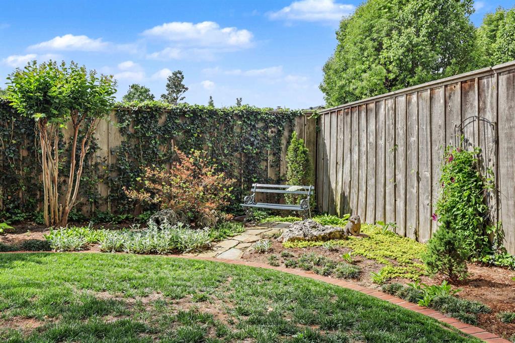 12905 Deerfield Court