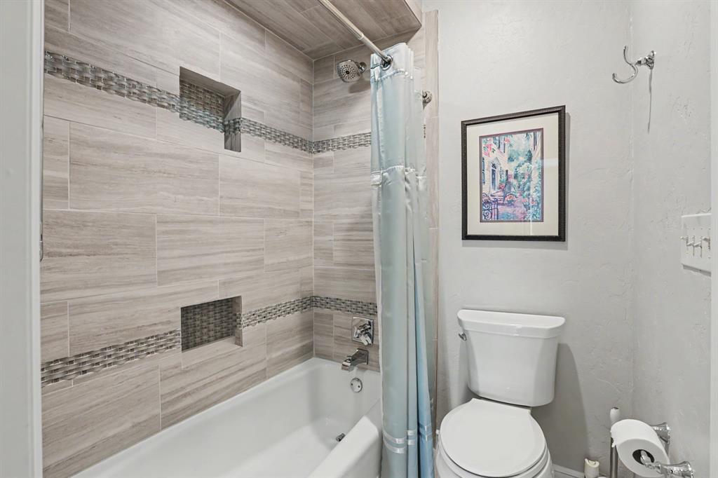 12905 Deerfield Court