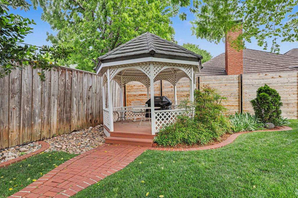 12905 Deerfield Court