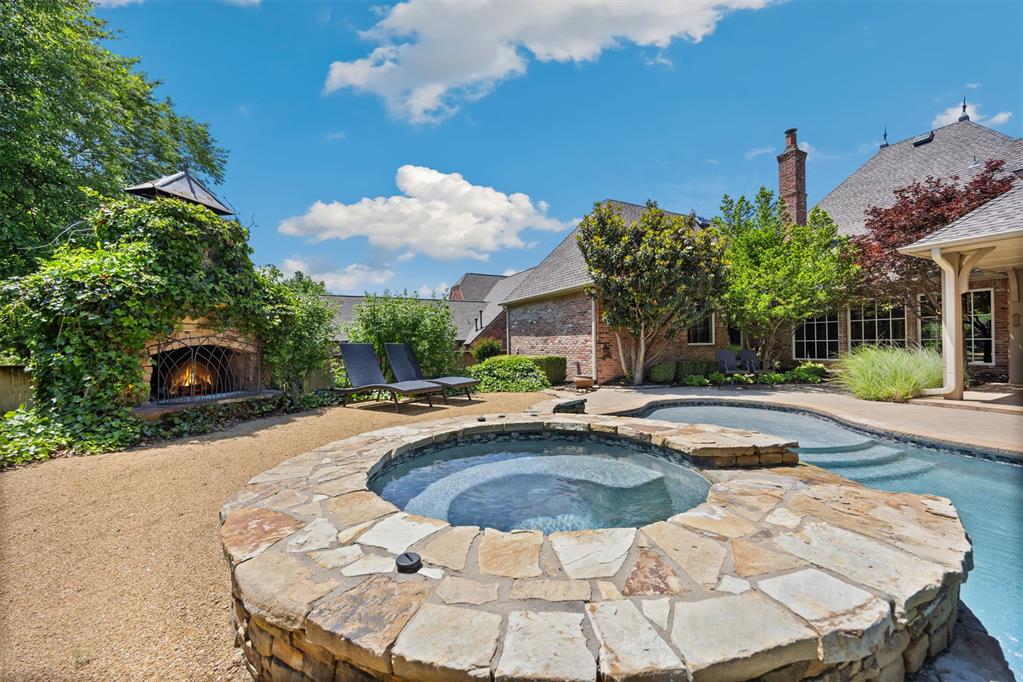 3800 Redmont Trace