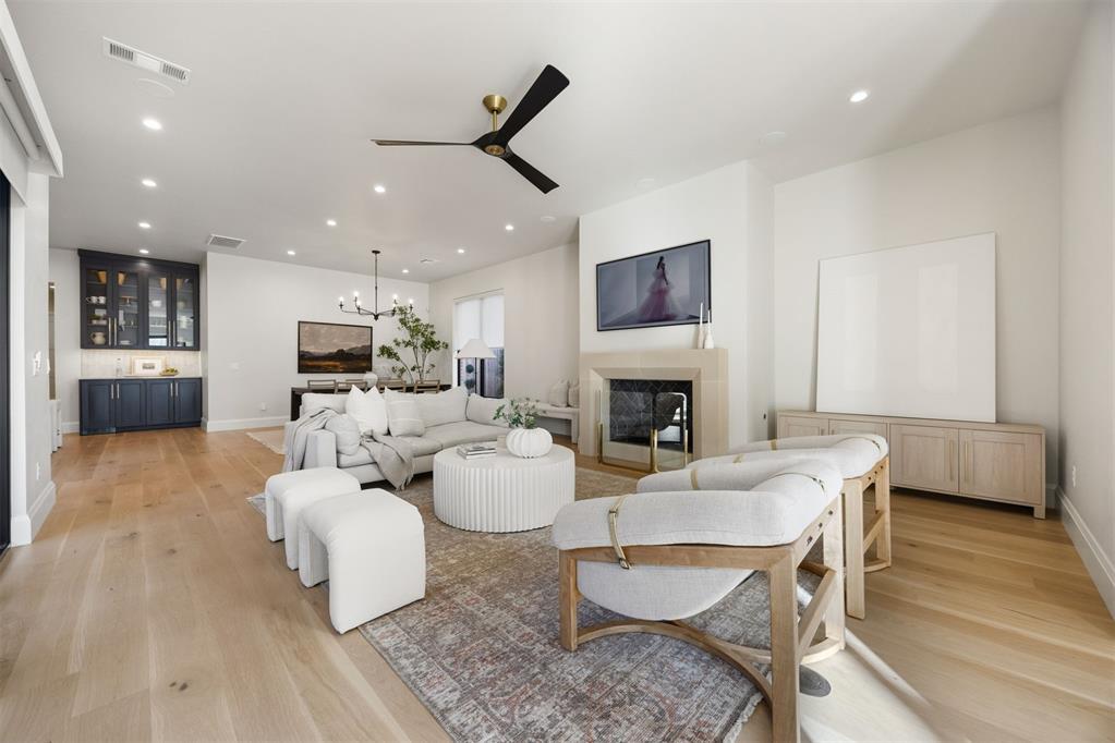 1129 NW 42nd Street