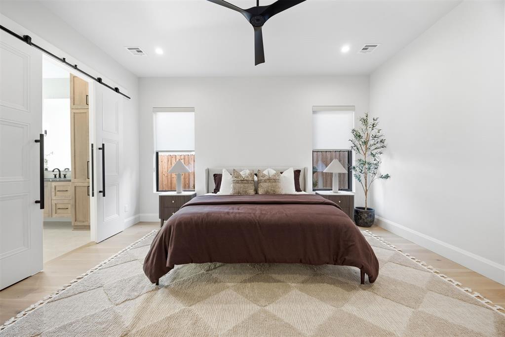 1129 NW 42nd Street