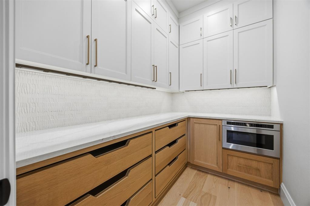 1129 NW 42nd Street