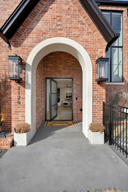 1129 NW 42nd Street