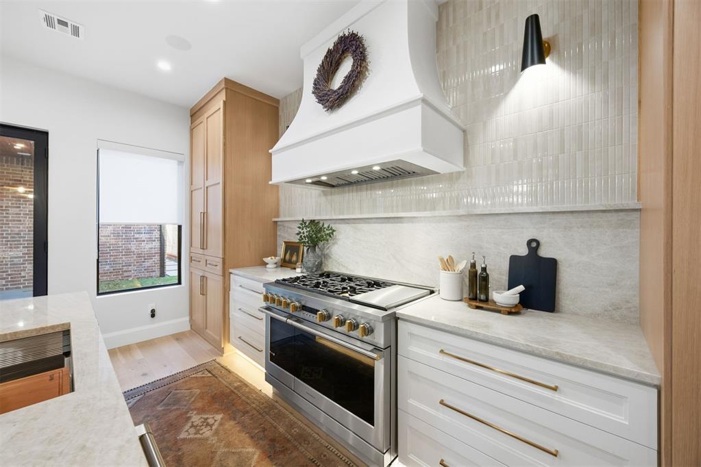 1129 NW 42nd Street