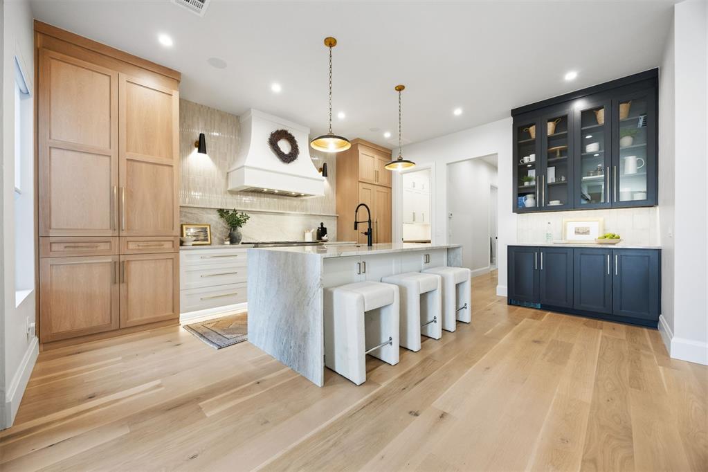 1129 NW 42nd Street