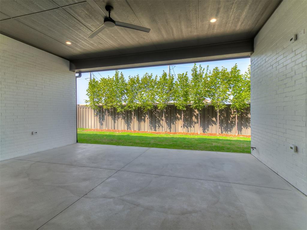 16425 Burgundy West Drive