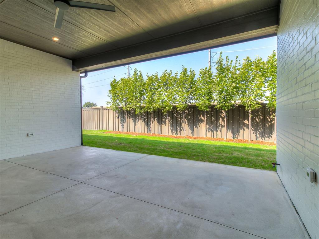 16425 Burgundy West Drive