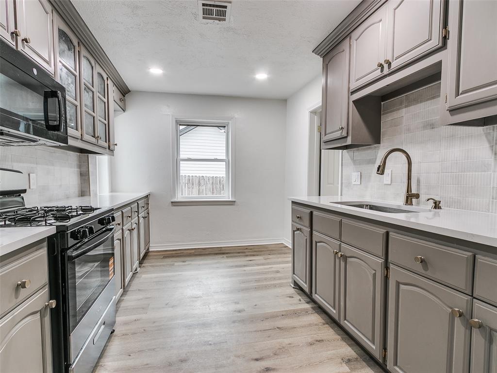 1433 SW 34th Street