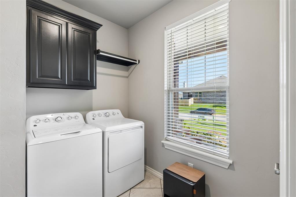 7932 Mimosa Drive