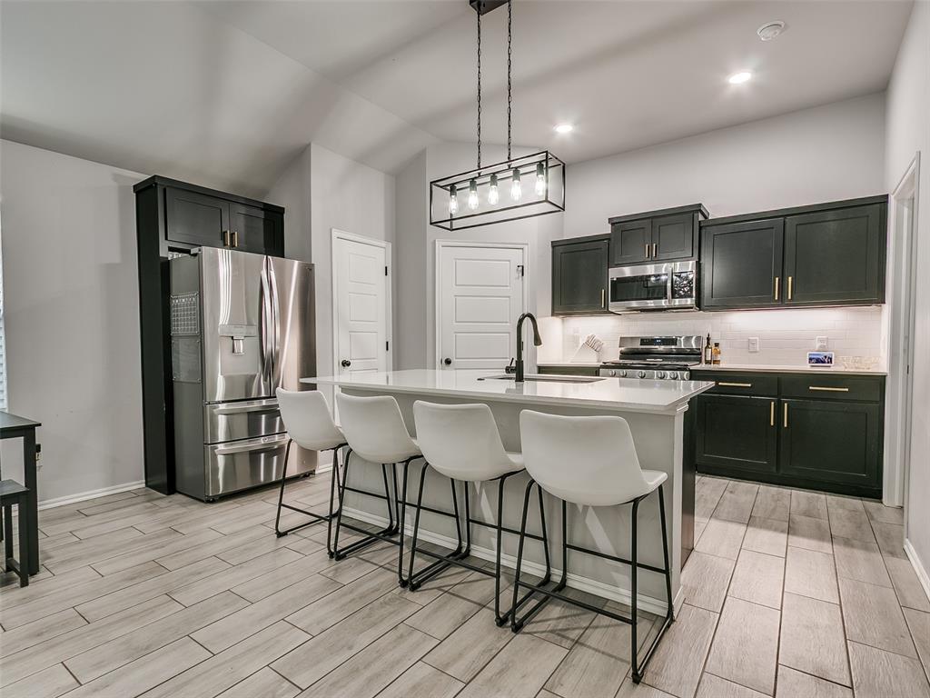 2548 NW 199th Street