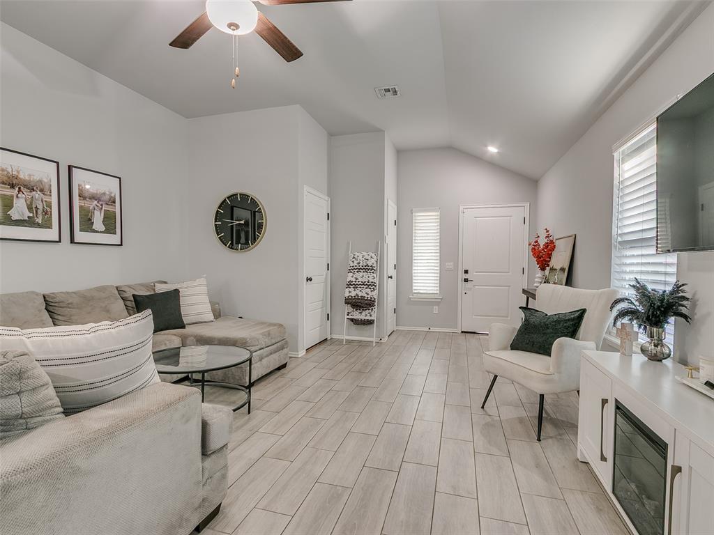 2548 NW 199th Street