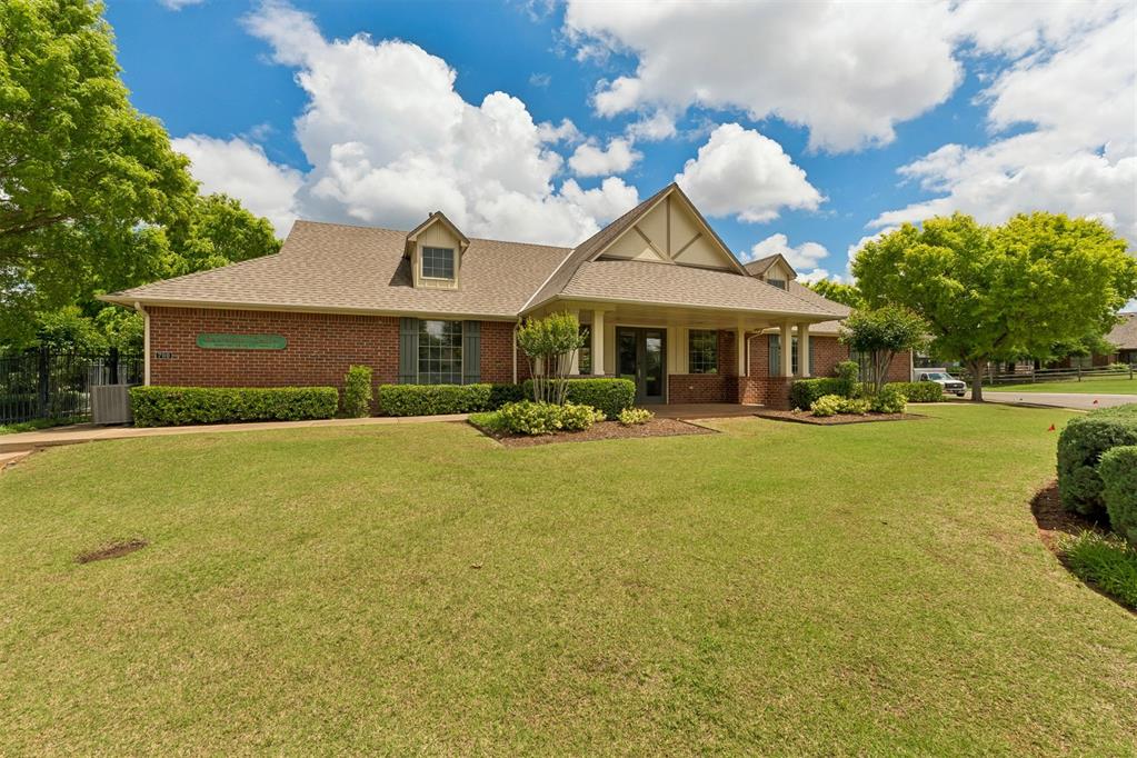 608 Ash Grove Circle