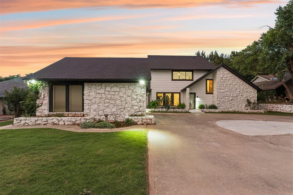 1011 Irvine Terrace