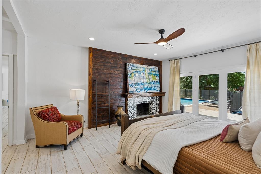 1011 Irvine Terrace
