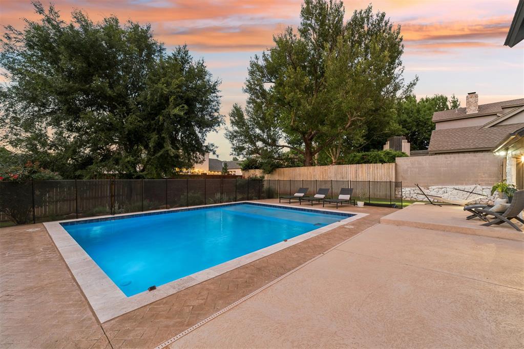 1011 Irvine Terrace