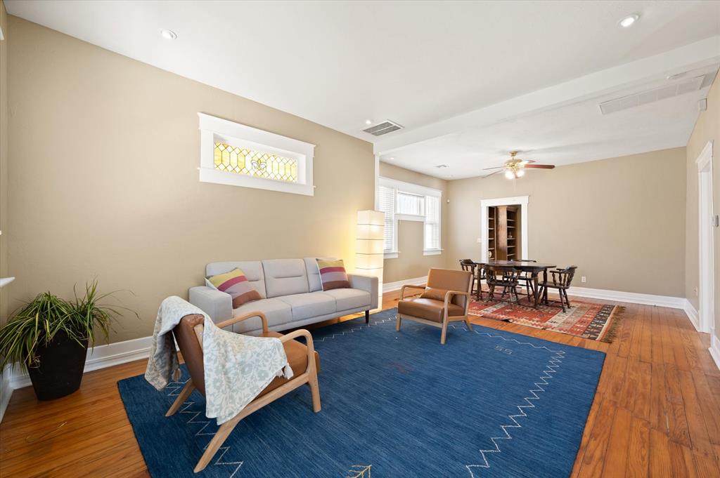 111 NW 25th Street