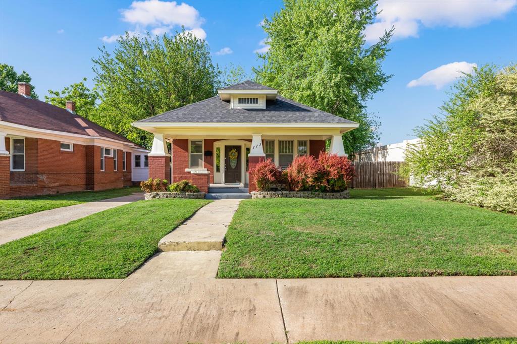 111 NW 25th Street