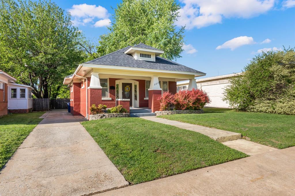 111 NW 25th Street