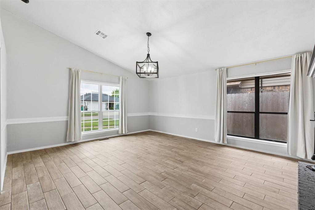 11313 E Cimarron Drive