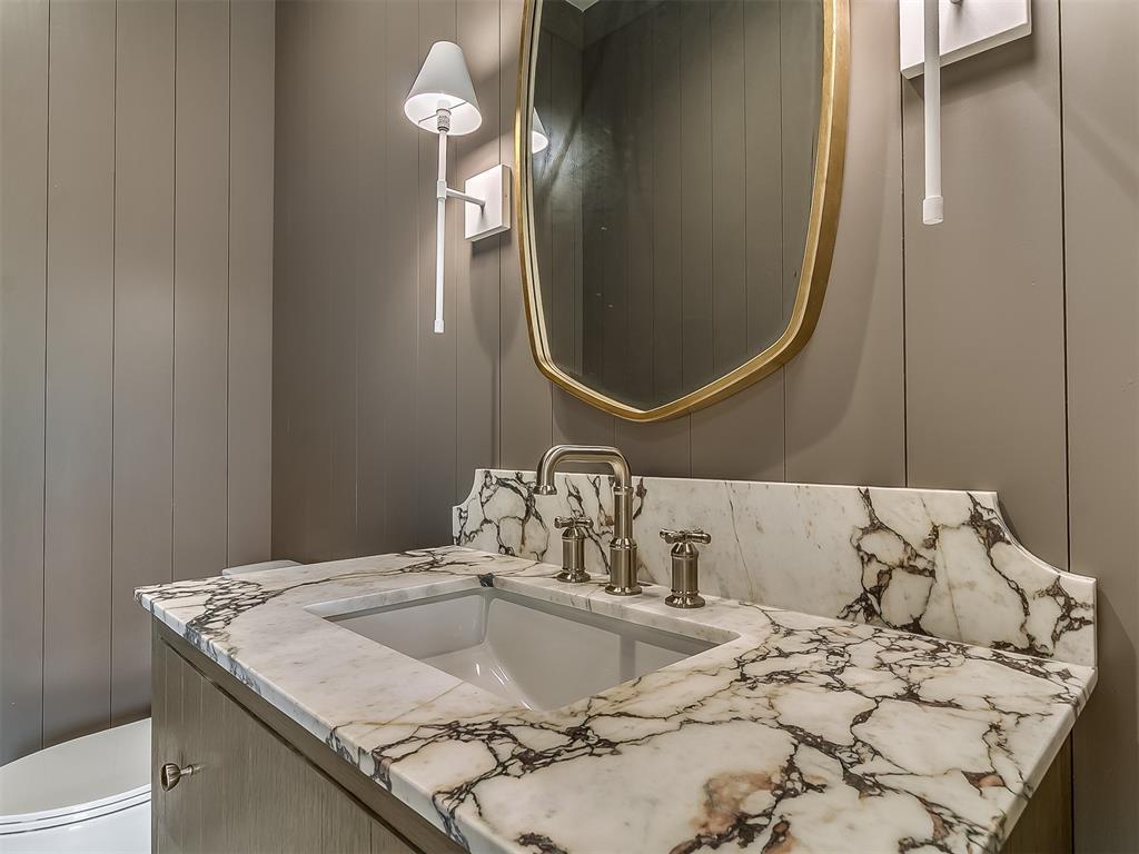 3101 Wood Thrush Way