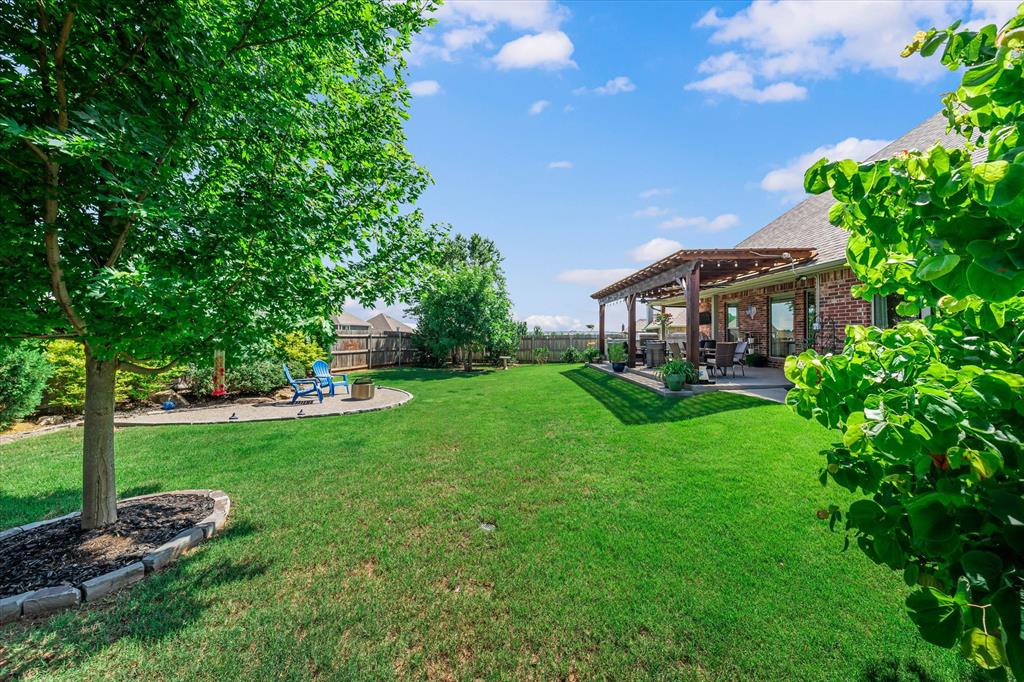 3200 Drake Crest Drive