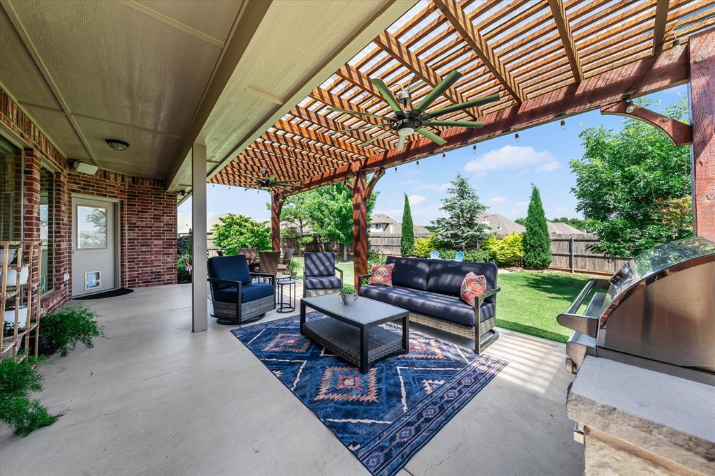 3200 Drake Crest Drive