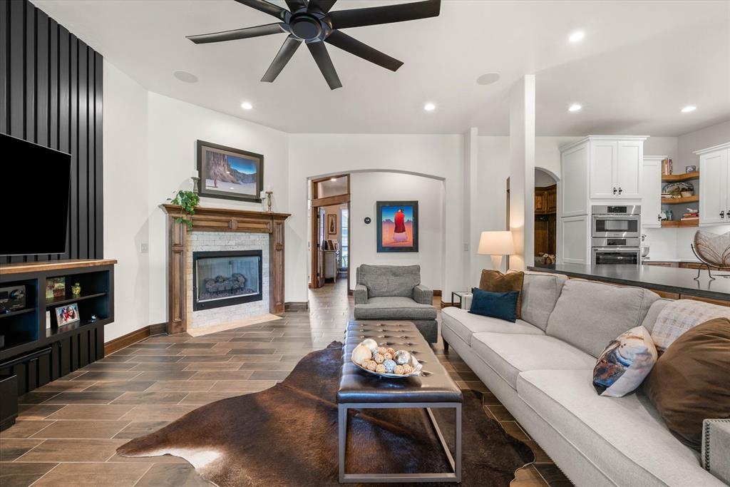 3200 Drake Crest Drive